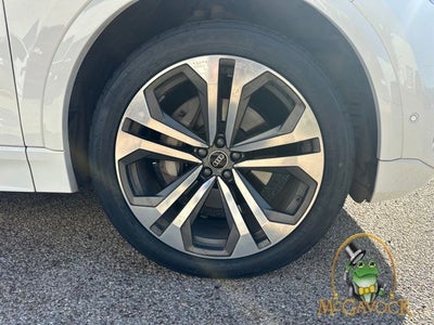 2022 Audi Q8 55 Premium Plus quattro