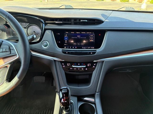 2025 Cadillac XT5 Premium Luxury