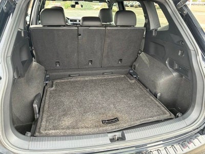 2024 Volkswagen Tiguan 2.0T SEL R-Line