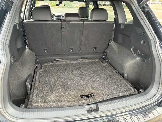 2024 Volkswagen Tiguan 2.0T SEL R-Line