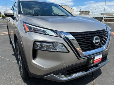 2022 Nissan Rogue SL
