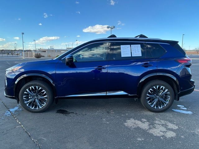 2025 Nissan Rogue Platinum