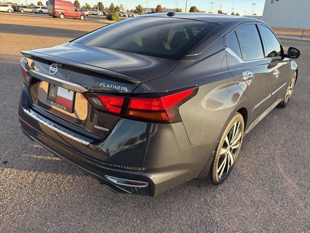 2020 Nissan Altima 2.0 Platinum
