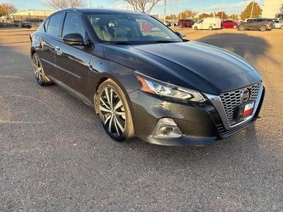 2020 Nissan Altima 2.0 Platinum