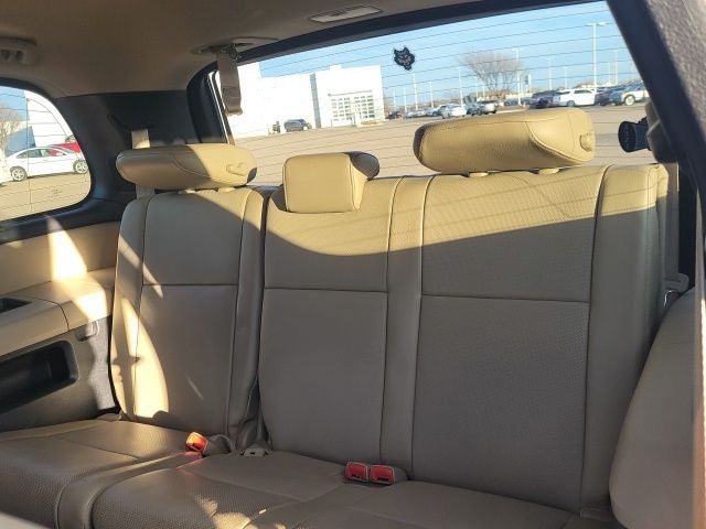 2016 Toyota Sequoia Platinum