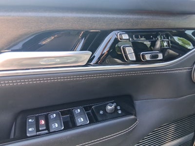 2023 Jeep Grand Wagoneer Series II