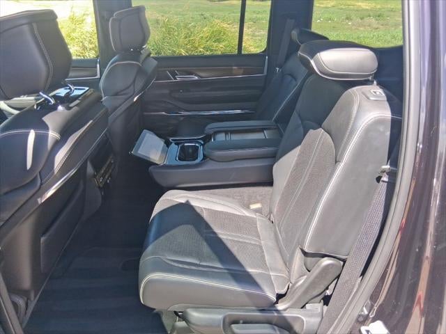 2023 Jeep Grand Wagoneer Series II