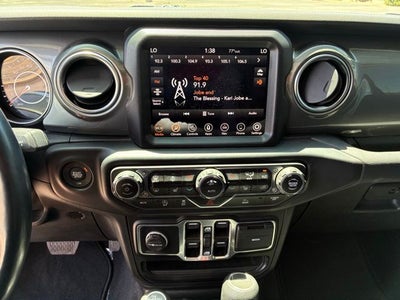 2021 Jeep Gladiator Overland