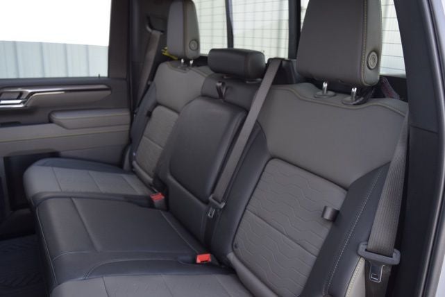 2025 Chevrolet Silverado HD ZR2