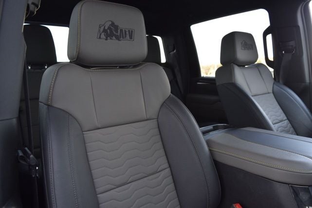 2025 Chevrolet Silverado HD ZR2