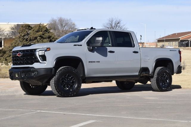 2025 Chevrolet Silverado HD ZR2