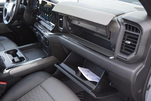 2025 Chevrolet Silverado HD ZR2