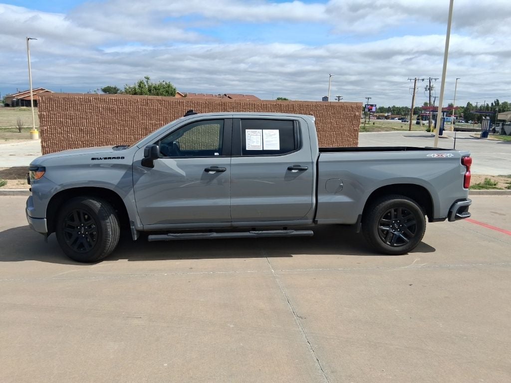 2024 Chevrolet Silverado Custom