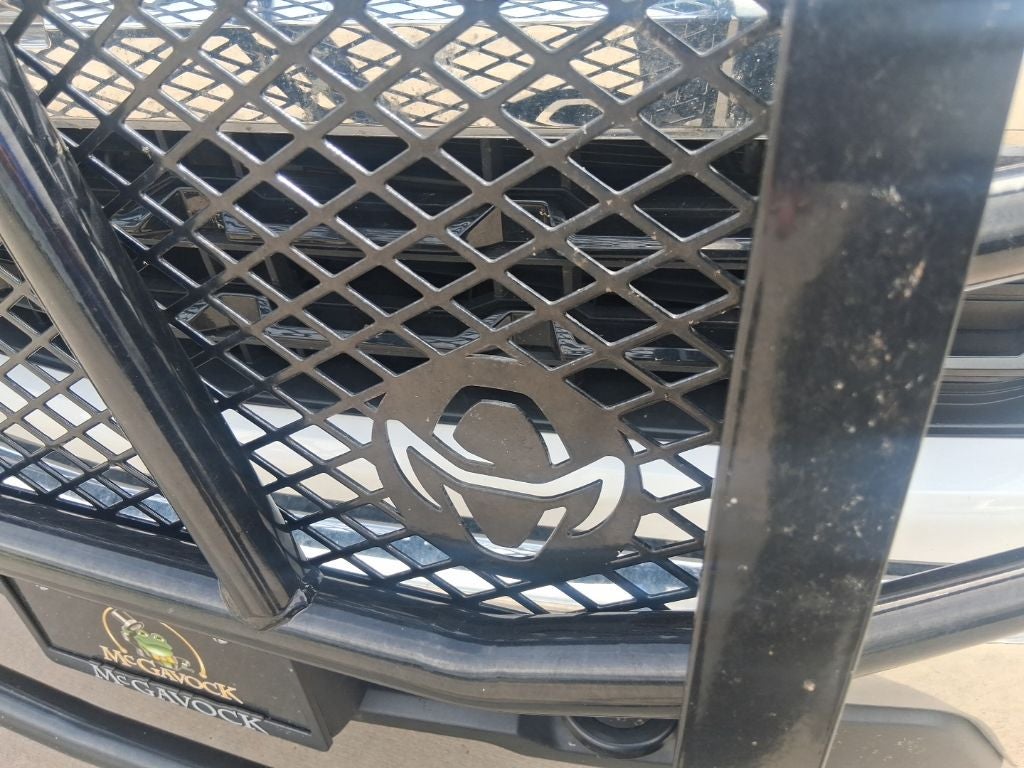 2023 Chevrolet Silverado LT LT1
