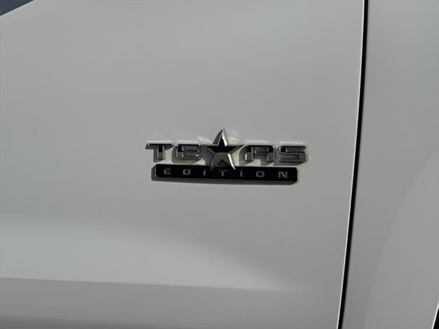 2020 Chevrolet Silverado LT Texas Edition