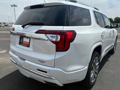 2023 GMC Acadia Denali