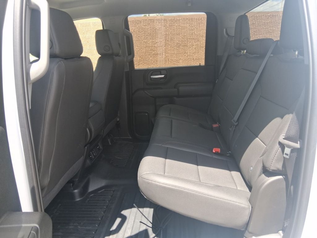 2025 GMC Sierra HD Pro