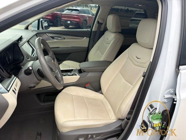 2023 Cadillac XT5 Premium Luxury