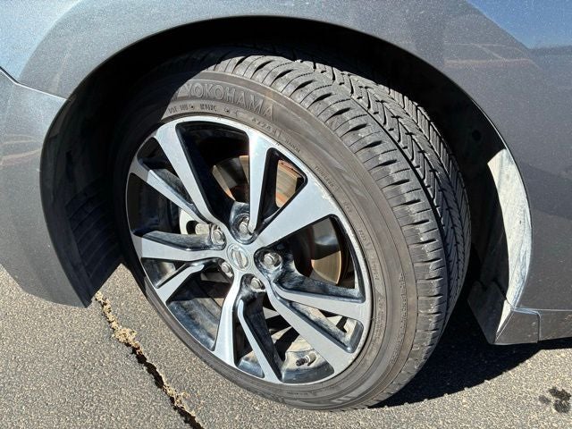 2017 Nissan Maxima Platinum