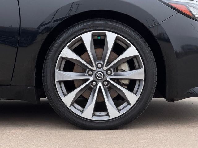 2021 Nissan Maxima Platinum