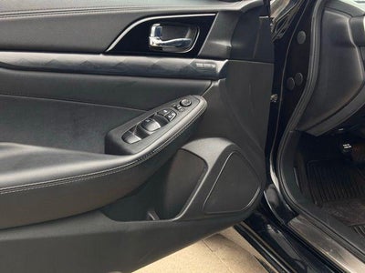 2021 Nissan Maxima Platinum