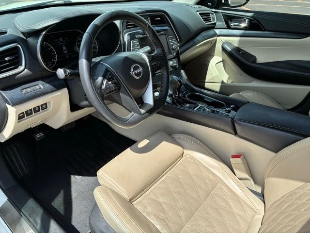 2023 Nissan Maxima Platinum