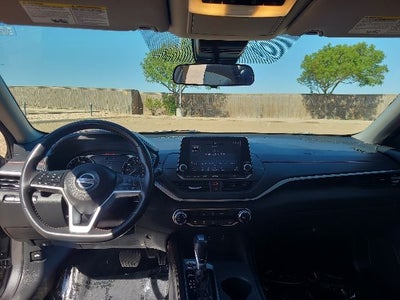 2022 Nissan Altima 2.5 SR