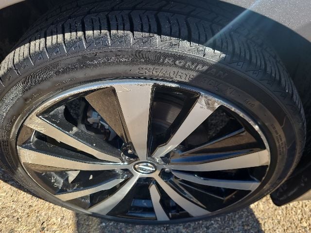 2022 Nissan Altima 2.5 SR
