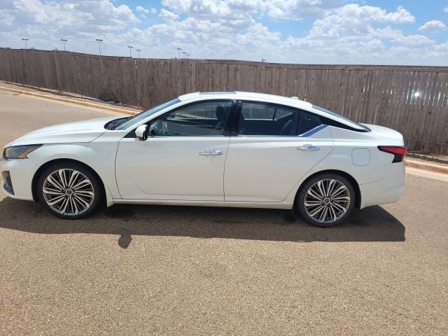 2023 Nissan Altima 2.5 SL