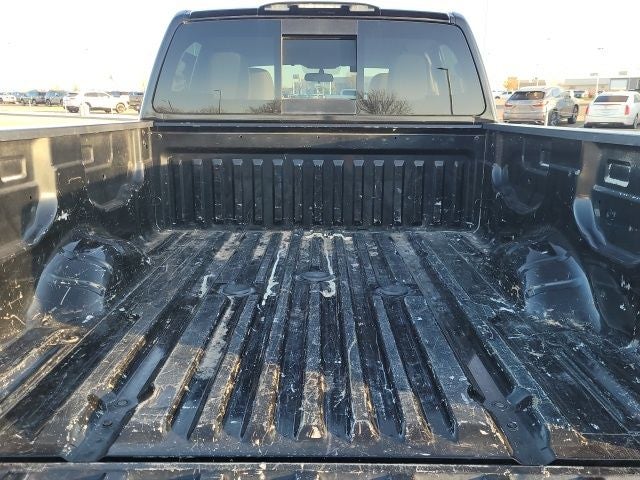 2017 Nissan Titan XD SV