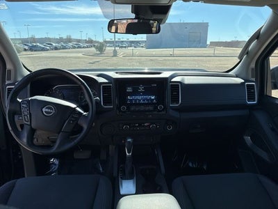 2024 Nissan Frontier SV