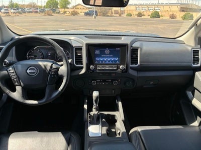 2024 Nissan Frontier SL