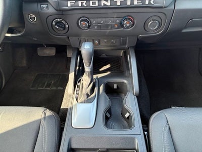 2025 Nissan Frontier SV
