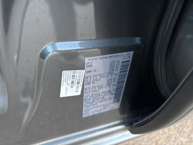 2024 Nissan Frontier SV