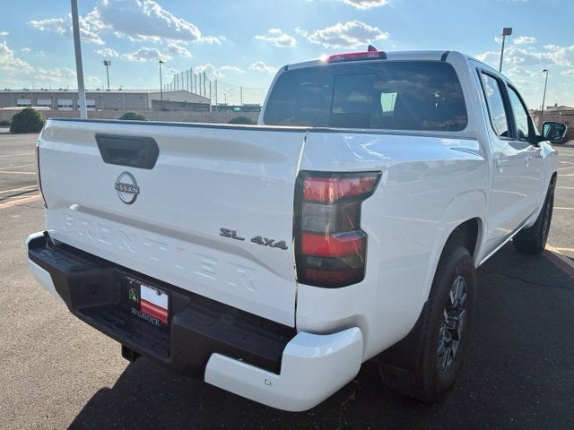 2024 Nissan Frontier SL