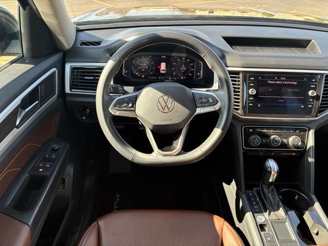 2022 Volkswagen Atlas 3.6L V6 SE w/Technology