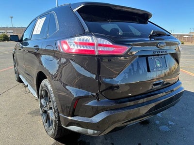 2023 Ford Edge SE