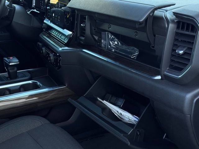 2023 Chevrolet Silverado RST