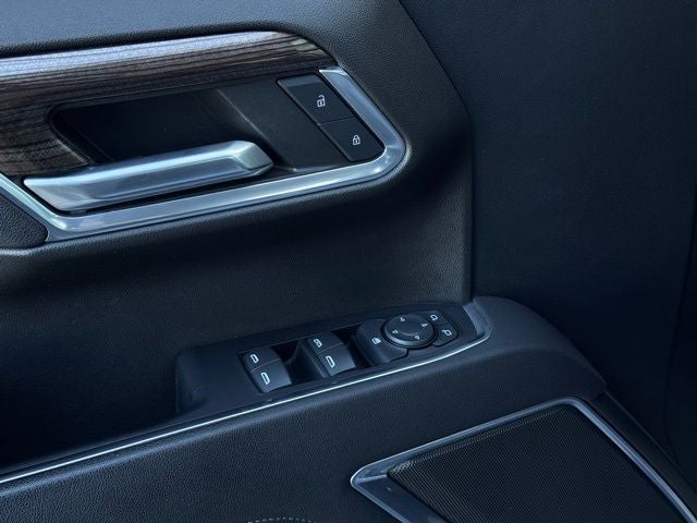 2023 Chevrolet Silverado RST