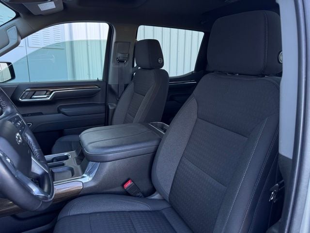 2023 Chevrolet Silverado RST