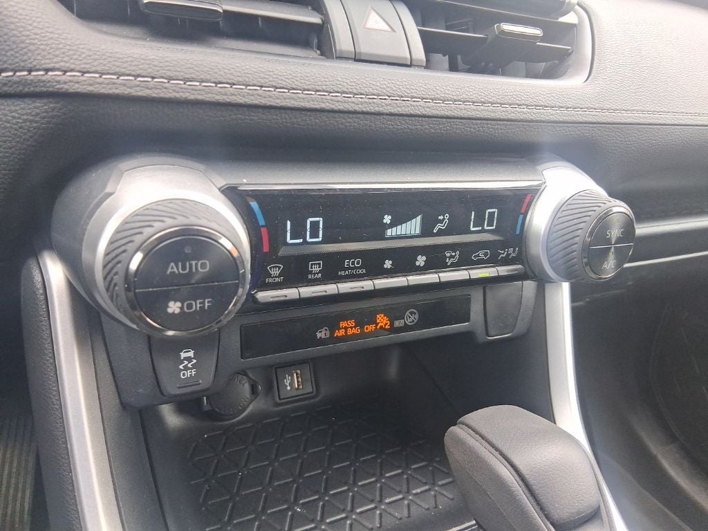 2023 Toyota RAV4 Hybrid Woodland Edition
