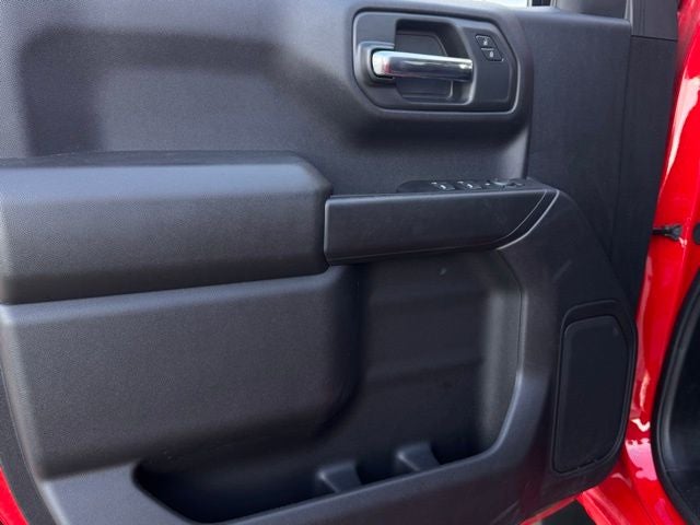 2024 Chevrolet Silverado Custom