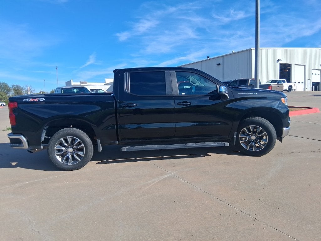 2023 Chevrolet Silverado LT LT1