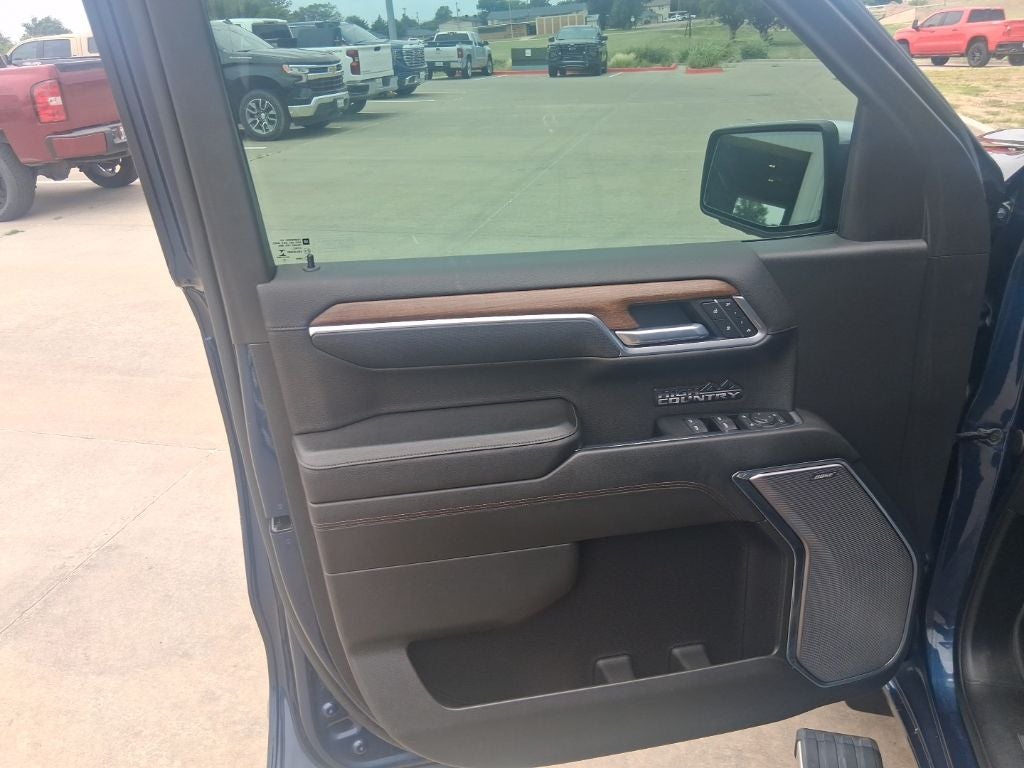 2022 Chevrolet Silverado High Country
