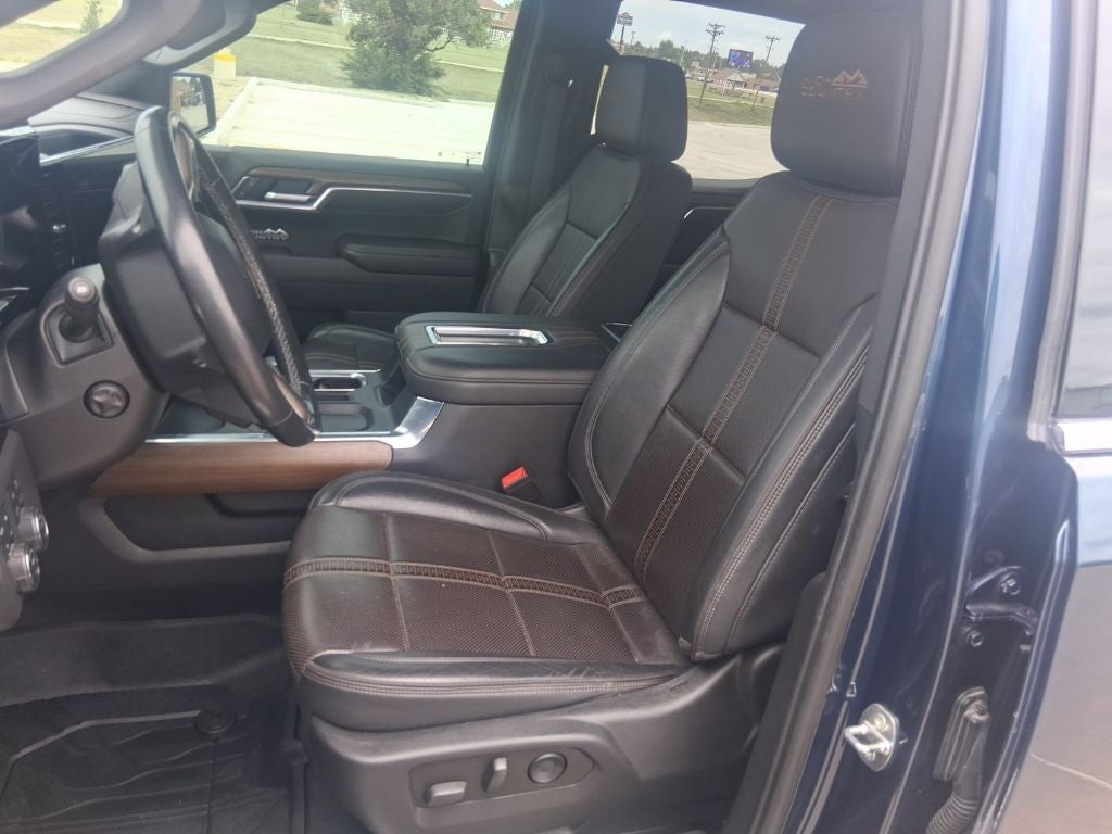2022 Chevrolet Silverado High Country
