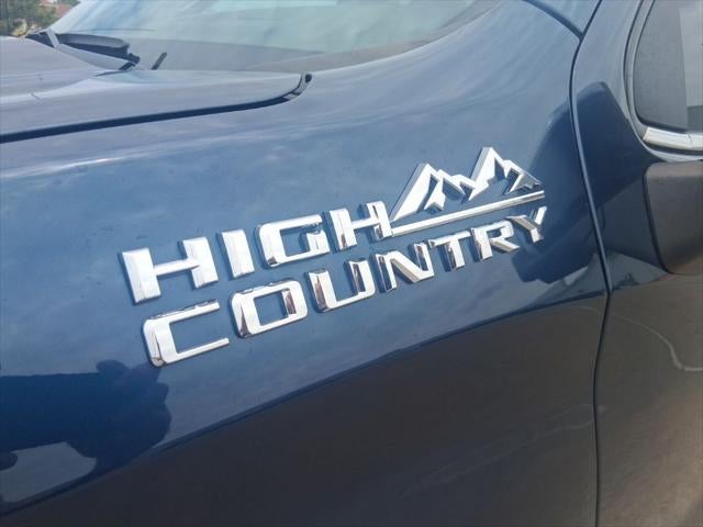 2022 Chevrolet Silverado High Country
