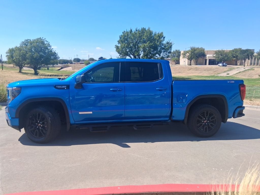 2022 GMC Sierra Elevation