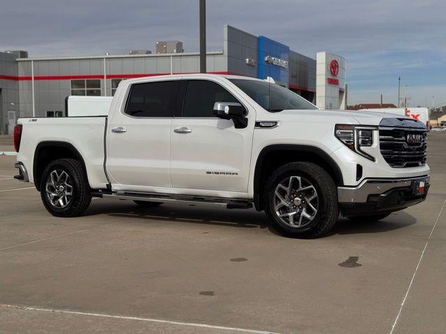 2023 GMC Sierra SLT