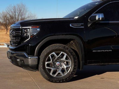 2023 GMC Sierra SLT
