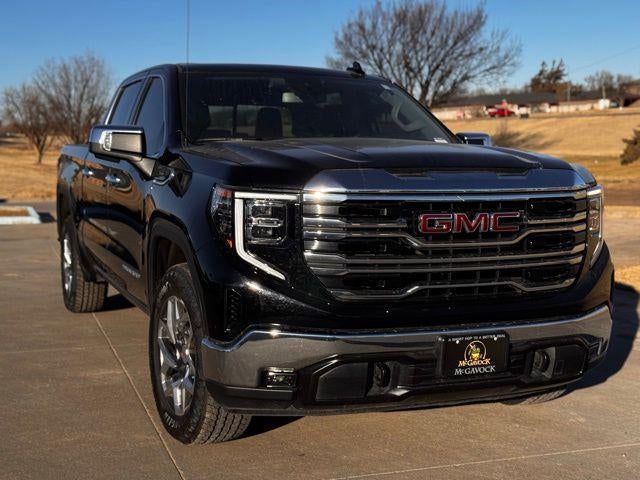 2023 GMC Sierra SLT